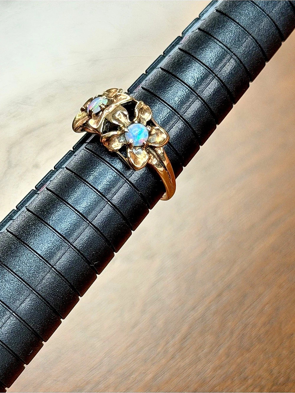 Floral Opal Ring in 10k Gold US Size 6.75